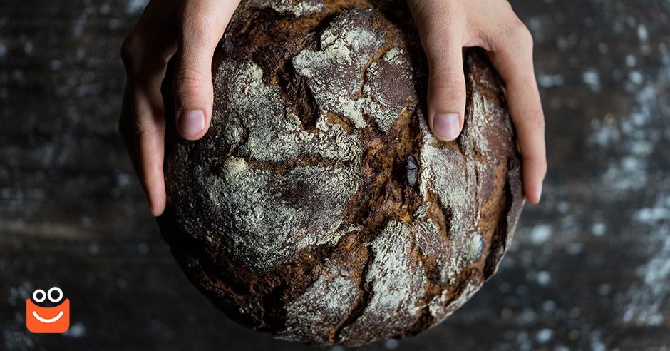 Hogyan süss kenyeret otthon könnyen és egyszerűen