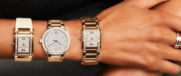 három óra egy női kézen